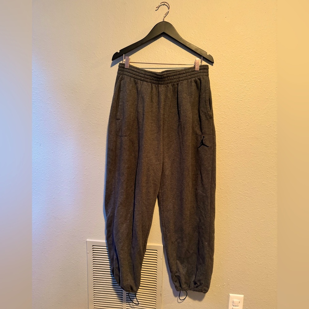 Jordan sweat joggers size Large with drawstring adjustable cuffs